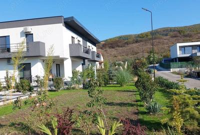 Duplex semifinisat, 4 camere, 225 mp + 500 mp teren, garaj, zona Sun Garden - 4