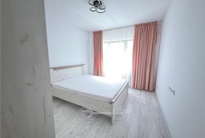 2 CAM BUCIUM INTABULAT PE IASI , GEAM LA BAIE, MOBILAT UTILAT - 7