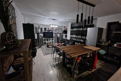 COMISION 0%-Tomis Plus apartament cu 3 camere - 1