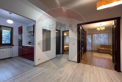 Apartament cu 2 camere de închiriat în zona 1 Mai - 1