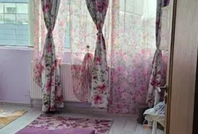 Apartament cu 2 camere decomandat, mobilat în Eroii Revoluției