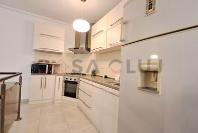 Apartament La Curte Comuna, Zona Centrală!! - 4
