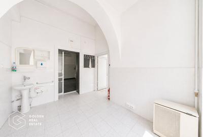 Cabinet medical, 200mp, parter+subsol-Policlinica Speciala, Boul Rosu - 7
