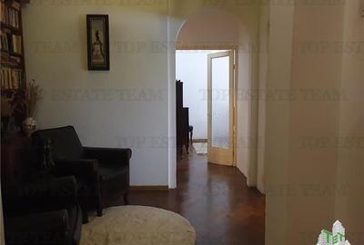 Spatiu extins central Liceul Mircea si Mare Constanta - 19