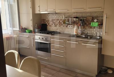Apartament cu 2 camere semidecomandat, mobilat în Grigorescu