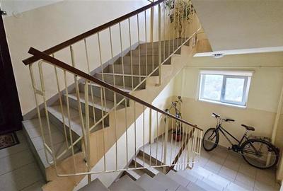 COMISION 0% APARTAMENT 3 CAMERE CU LIFT C. MARTIRILOR BLOC ANVELOPAT - 16