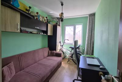 Ciresica /Tomis Nord - ap 3 cam, semidecomandat cf 3 , et 3/4 - 10