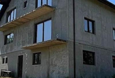 Casa de vânzare  seminfininisat. - 1