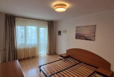 Închiriez apartament 3 camere - 10