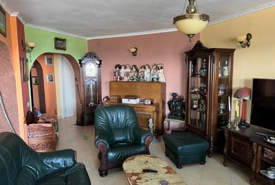 OFERTA DEOSEBITA GARA APARTAMENT CU  3 CAMERE ST 85 MP PRET 135000 EURO - 1