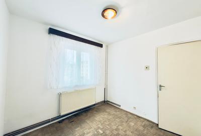 Apartament de vanzare cu 2 camere in Florilor pe str Aleea Mimozei nr 6 ,et 1/4 - 1
