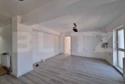 Apartament cu 3 camere semidecomandat în Dâmbul Rotund