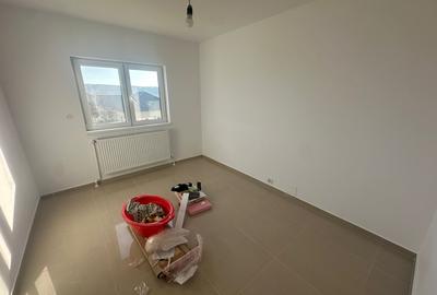 Apartament 3 camere| 65 mp| etaj 1| zona Blaj - 2