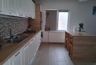 Sanmihaiul Roman - Casa individuala cu 3 dormitoare, complet mobilata si utilata - 1