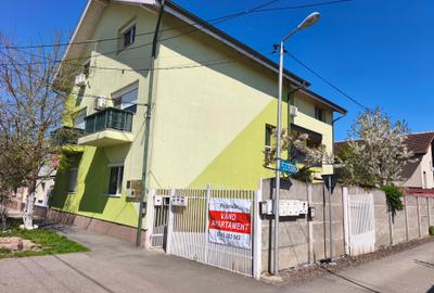 Apartament cu 3 camere semidecomandat, mobilat în Giroc