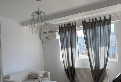 Apartament cu 2 camere semidecomandat, mobilat în Domenii