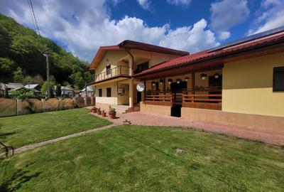 Vila unica la munte, super dotata si utilata - 5
