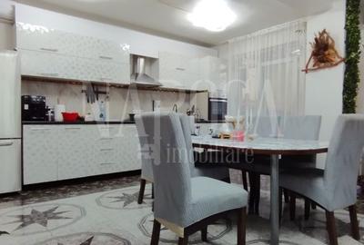 Casă individuală cu 6 camere în Florești