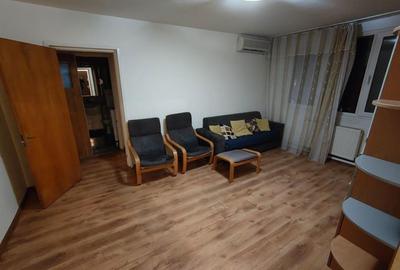 Apartament cu 3 camere nedecomandat în Titan