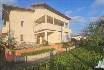 Casă individuală cu 6 camere în Bolintin-Deal