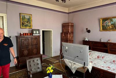 CASA INDIVIDUALA SOLIDA + ANEXE , STR EMINESCU, LA 5 MINUTE DE PIATA MICA - 9