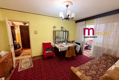 Apartament 2 camere,str.Alunisului,etaj 2 - 1