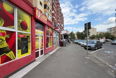 Spatiu comercial pe Str. Zorilor,locatie cu vad,vitrina mare,locuri de parcare - 4