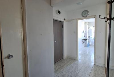 De vanzare 3 camere decomandat - 9