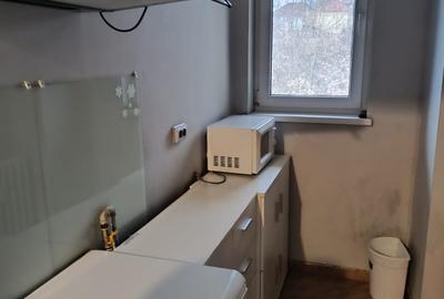 Apartament 3 camere, de vânzare, Plopilor, decomandat, 5 min de Platinia - 1