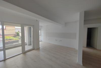 Apartament cu 2 camere decomandat în Doamna Ghica