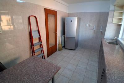 Apartament cu 2 camere decomandat Cartier Dream Village Cod 161046 - 9