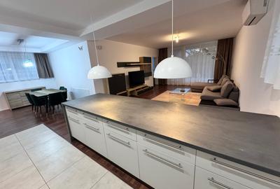 Apartament spatios in vila - cu curte - 3