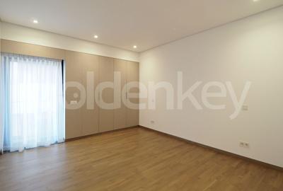 Apartament premium cu 5 camere langa parc si metrou - 18