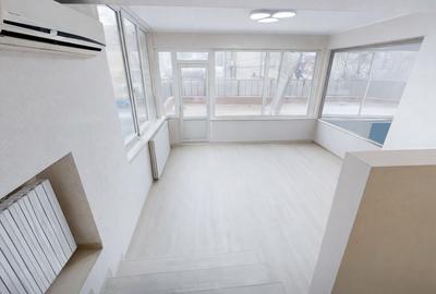 CAPITOL - B-dul. Mamaia - Apartament cu 4 camere si terasa de 80 mp. - 5