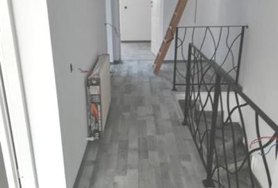 Vanzare -  Casa  - Vila - Prelungirea Ghencea - Dantelei - teren 245mp -210000E - 11