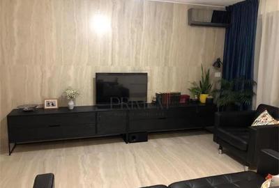 Apartament cu 3 camere decomandat, mobilat în Aradului