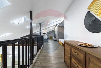 Apartament cu 4 camere de vânzare - 15