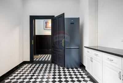 Proprietate unica in cladire istorica, 130 mp, Brasov - 35