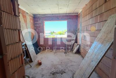 Duplex | La roșu | Zonă liniștită | Curte proprie - 13