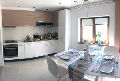 Casa Tineretului | 4 Camere | Etaj Intermediar | Centrala proprie - 3
