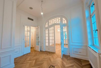 Apartament cu 3 camere decomandat în Kiseleff