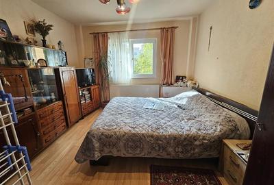 Garsoniera Decomandata Astra cu loc parcare - 1