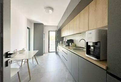 Apartament cu 3 camere decomandat în Theodor Pallady