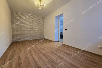 Casă renovată, zonă centrală, singur in curte. Doar 99000 euro! - 6