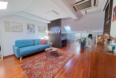Proprietar   |   Vilă modernă  în American Village Pipera   |  Renovată complet - 8