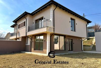 Vilă tip duplex de vânzare | Zona Cetățuia | 390 mp teren | 4 camere - 1