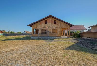 Proiectul Tau de Vis Incepe Aici - Casa Noua, 588 mp Teren, Carpinis - 1