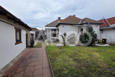 Proprietate de vanzare doua locuinte pe acelasi teren - 1