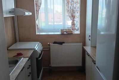 Zona Linistita, Bloc civilizat, apartament curat, mobilat modern si utilat - 4
