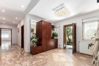 Vila eleganta langa Parcul Circului, 9 camere si 300 mp curte - 6